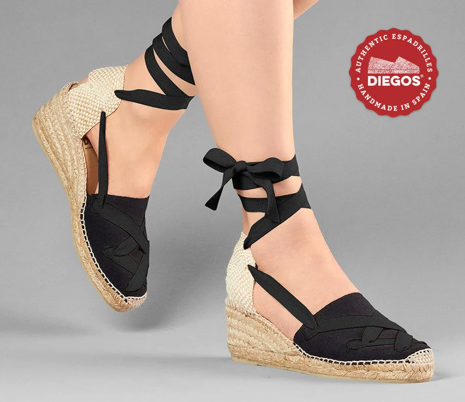 Alpargatas clásicas cordones Lola cuña alta negro