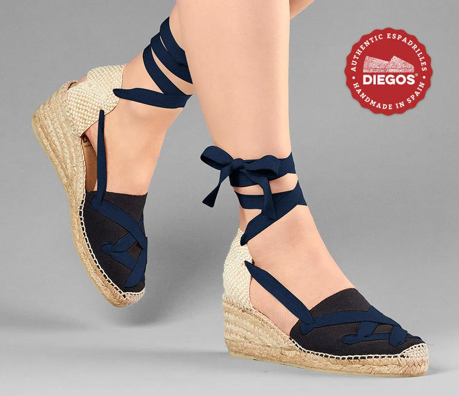 Alpargatas clásicas cordones Lola cuña alta negro