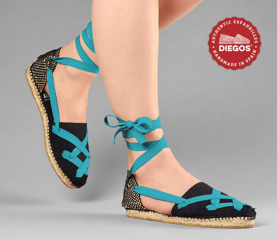 Alpargatas planas Lola clásicas todo negro con cordones