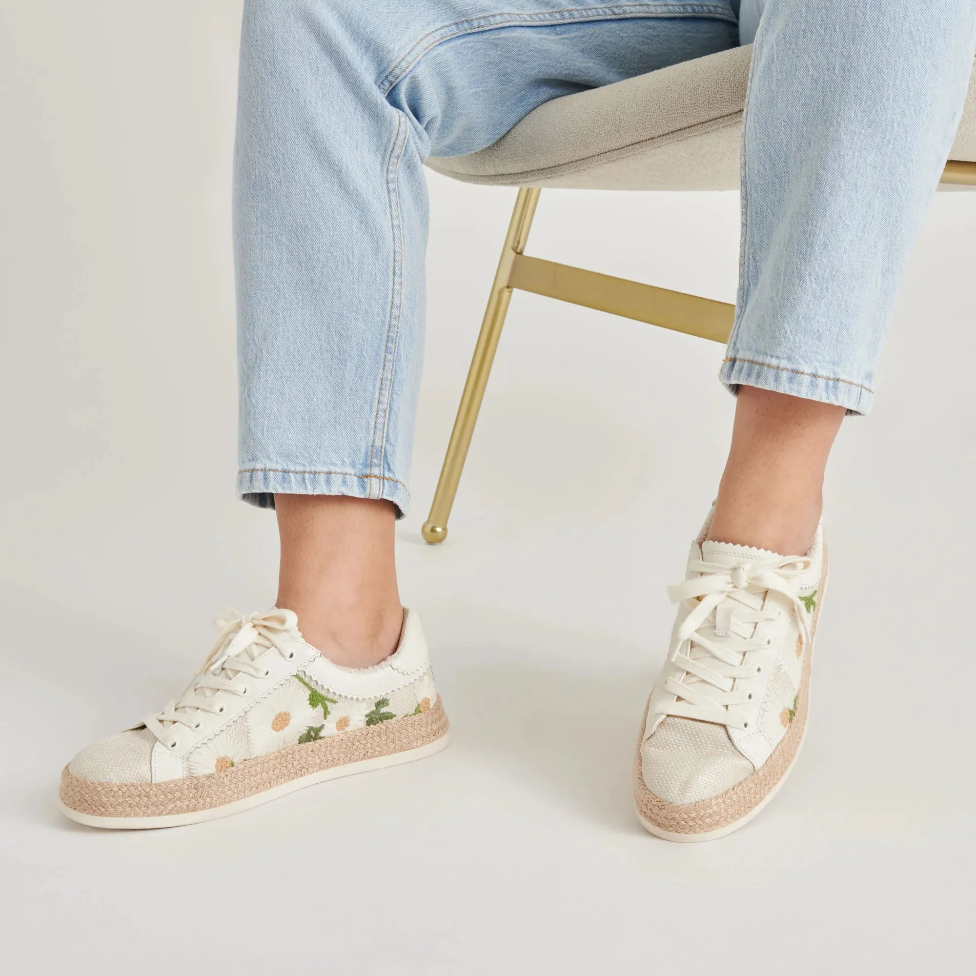 AZALIA SNEAKER | FLORAL RAFFIA