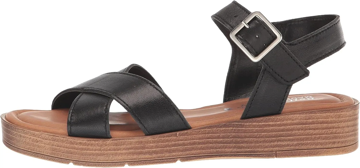 Bella Vita Women's Car-Italy Flat Sandal