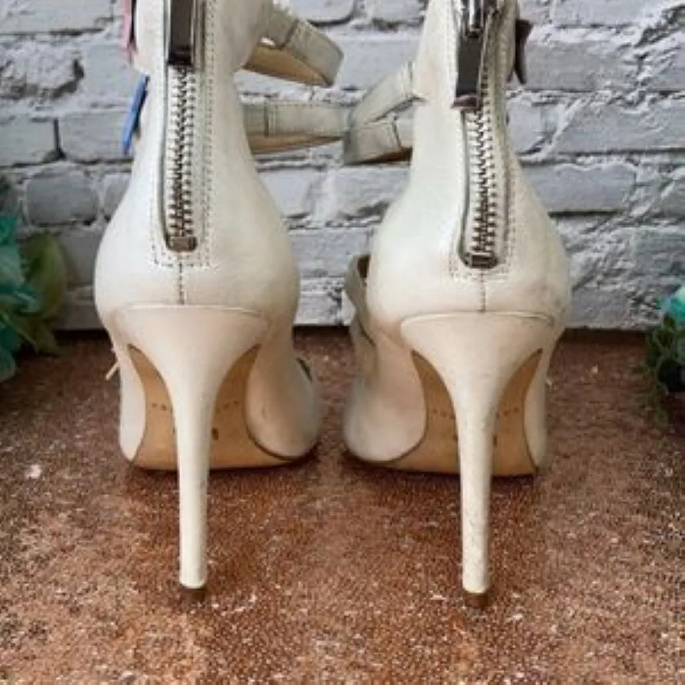 Katy Perry White Stella Star Studded Sandals 5.5