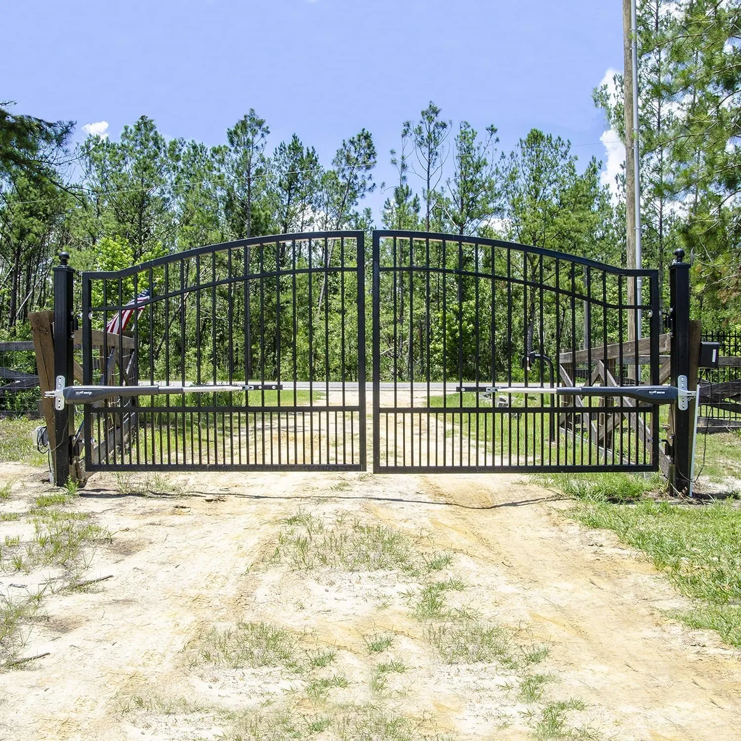 Mighty Mule MM572W-EST-A Automatic, Dual Gate Opener, Estate, Upgraded, Black