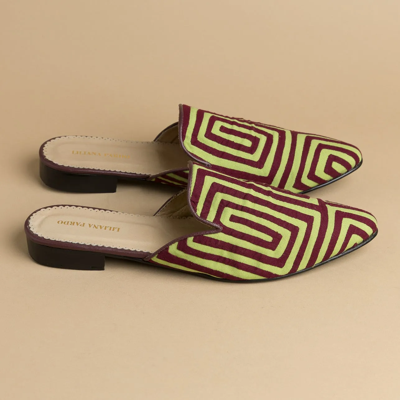 Mola Mules | Wine & Apple Green
