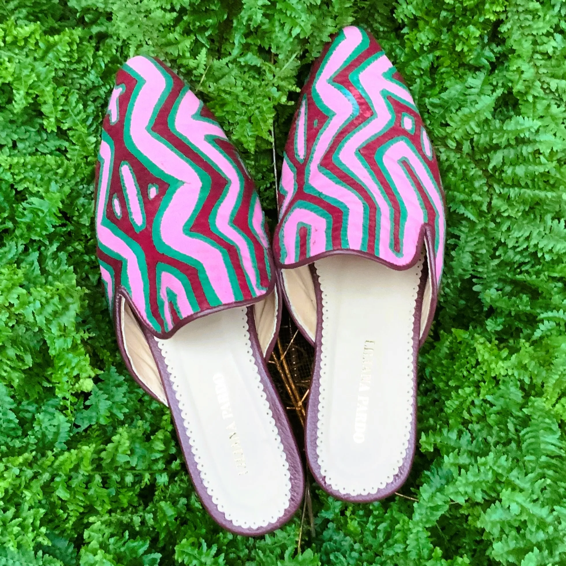 Mola Mules | Wine Pink