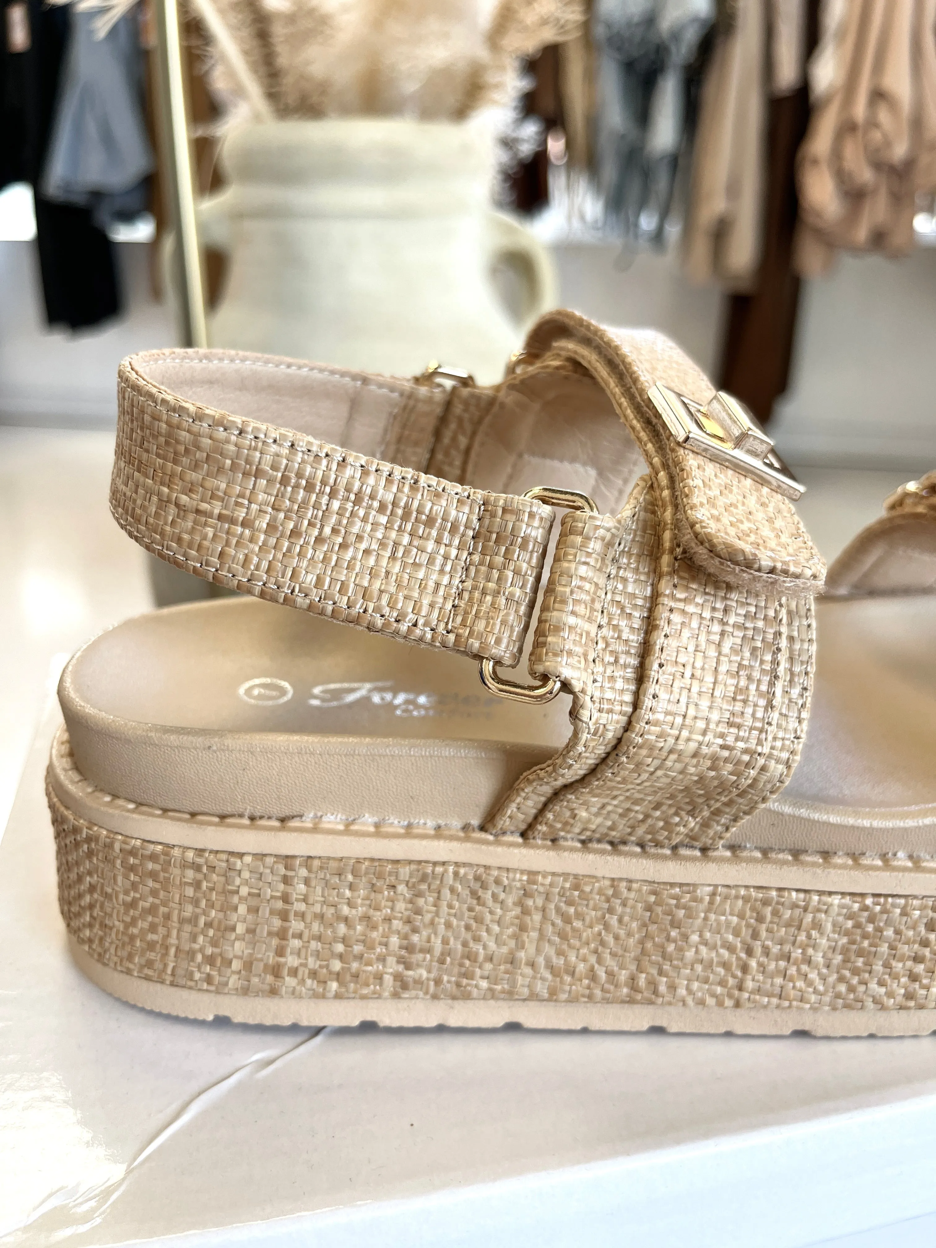 NEW STEVIE SANDAL (BEIGE)