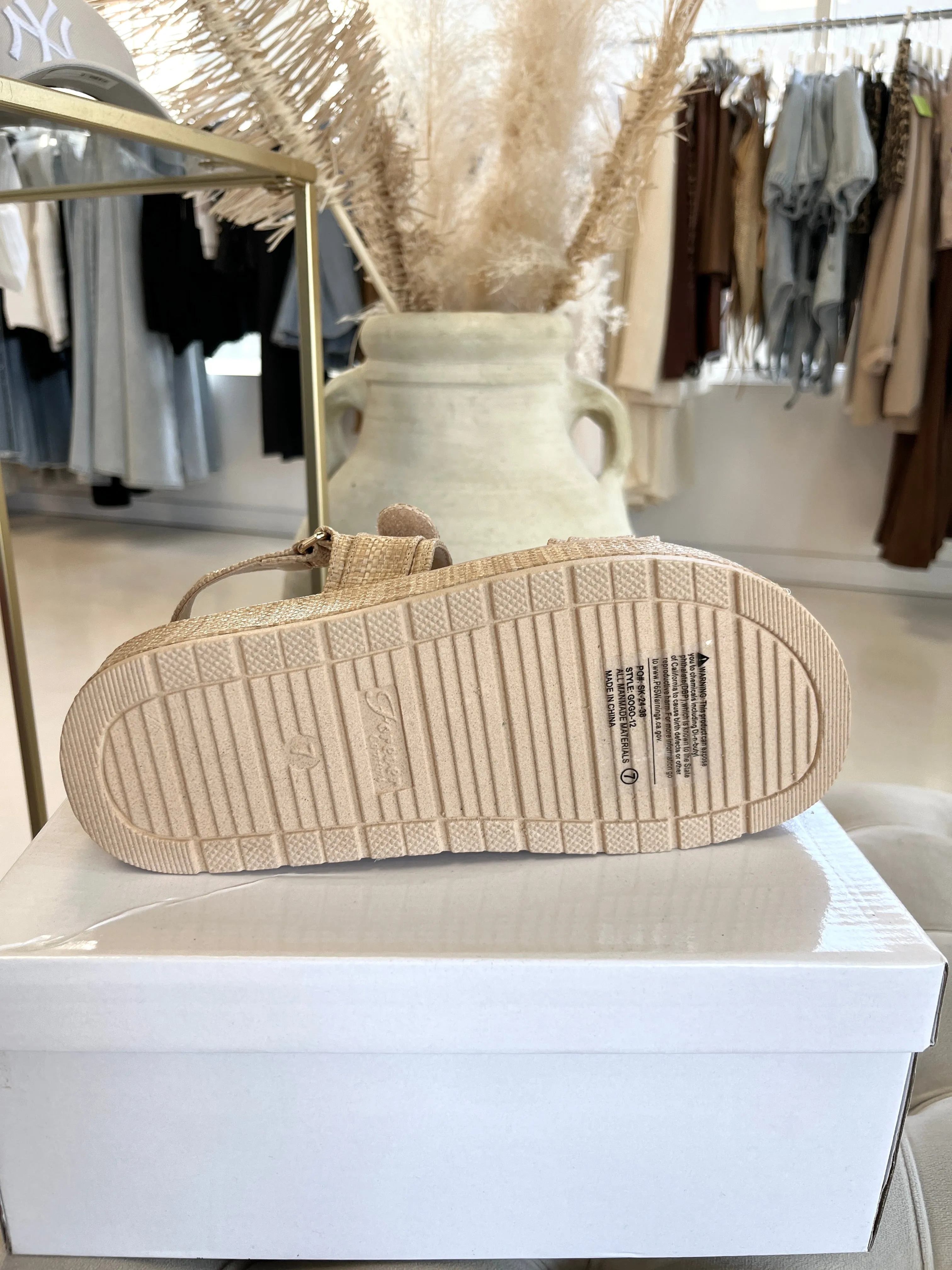 NEW STEVIE SANDAL (BEIGE)