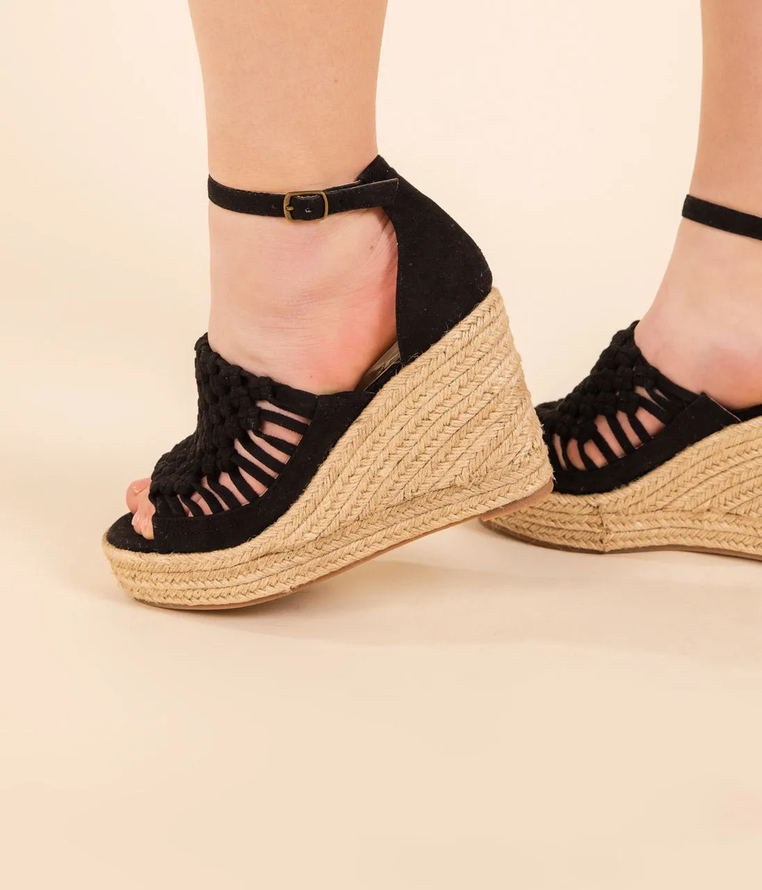 Only a few left Wedges Black Juti in Best deal