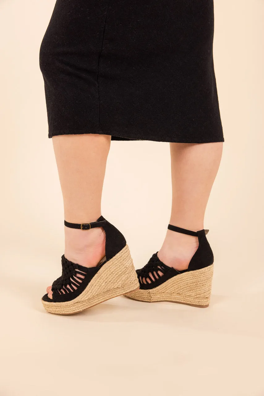 Only a few left Wedges Black Juti in Best deal
