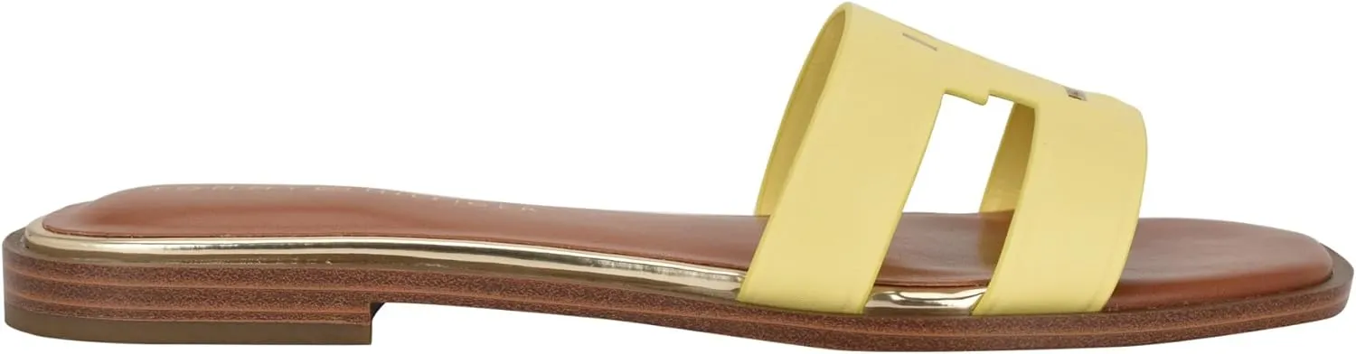Tommy Hilfiger Women's Terenz Flat Sandal