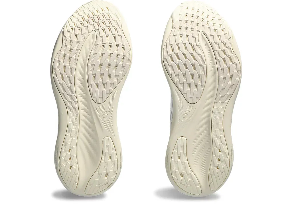 Women's ASICS Gel-Nimbus 26 (White/White)