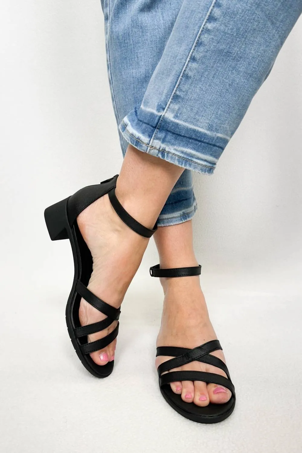 Women's Noni Heeled Sandal In Black